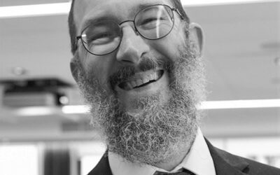 Rabbi Yonason Goldson on Leadership, evolution, independent thought in religion, and lessons from hitchhiking across the United States